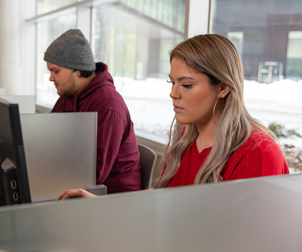 student at computer photo.